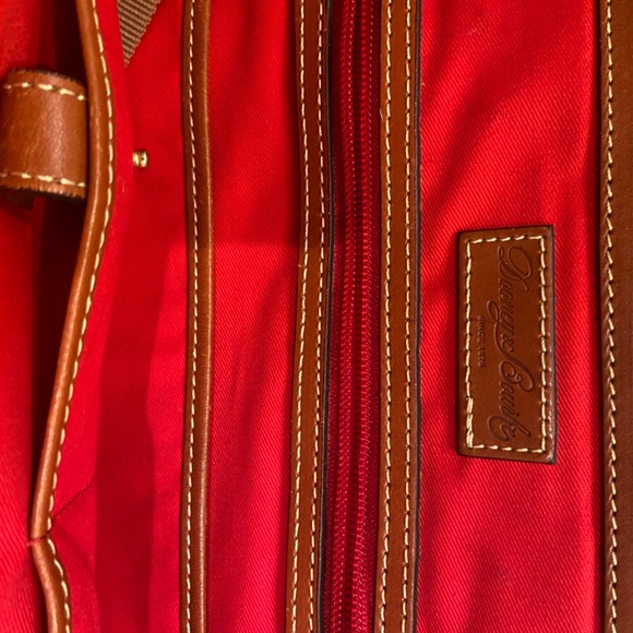 Dooney & Bourke Pebble Grain Domed Zip Satchel Bag navy  Tan Leather  mint condi - Picture 7 of 9